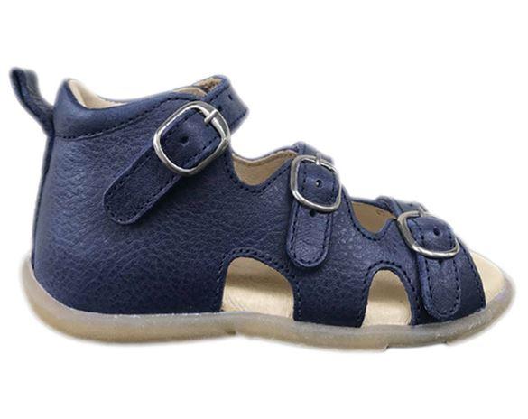Sandal 'ala Babybotte' i Navy fra Arauto Rap - Super tilbud!
