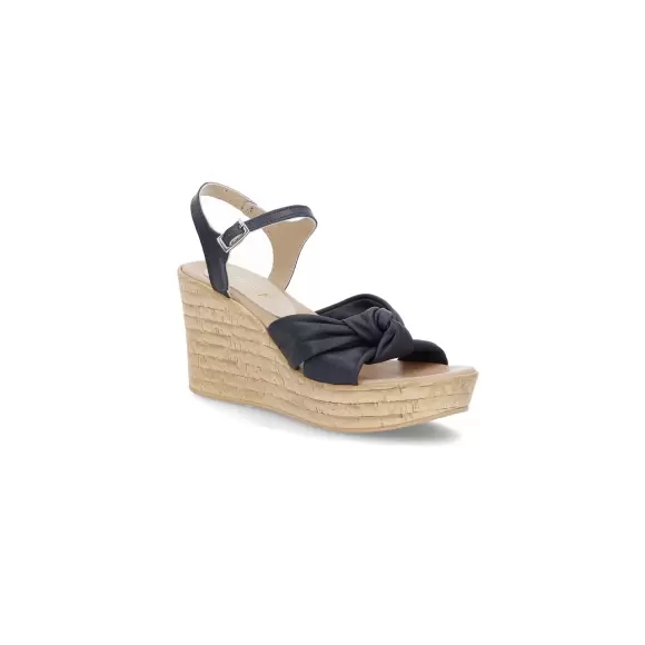 Elegant lædersandal fra Prive - 3 cm plateau, 8,5 cm hæl