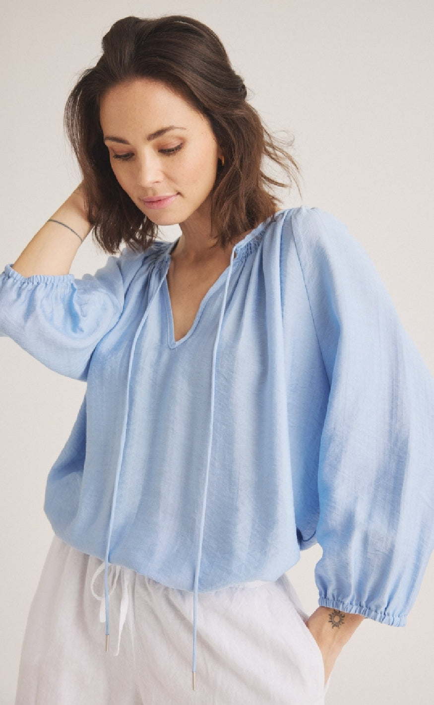 Bluse   Cici   Chambray Blue fra Luxzuz